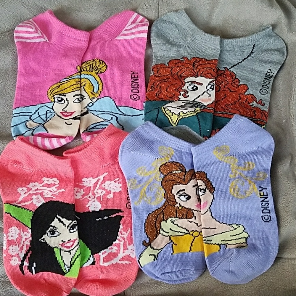 4 pairs princess socks